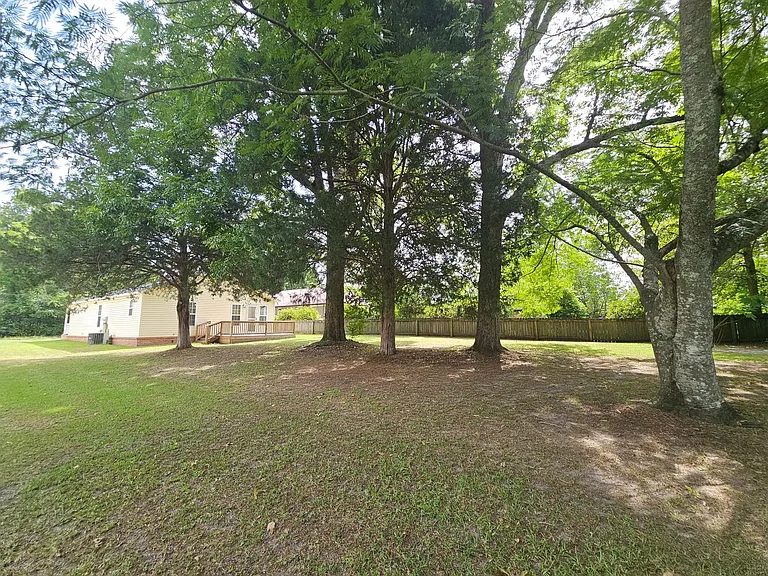 1533 Tinkertown Ave — Photo 32