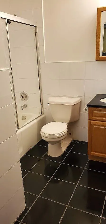 Studio, 620 sqft, $2,200 — Photo 4