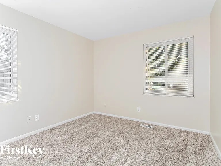 552 Waycross Rd — Photo 13