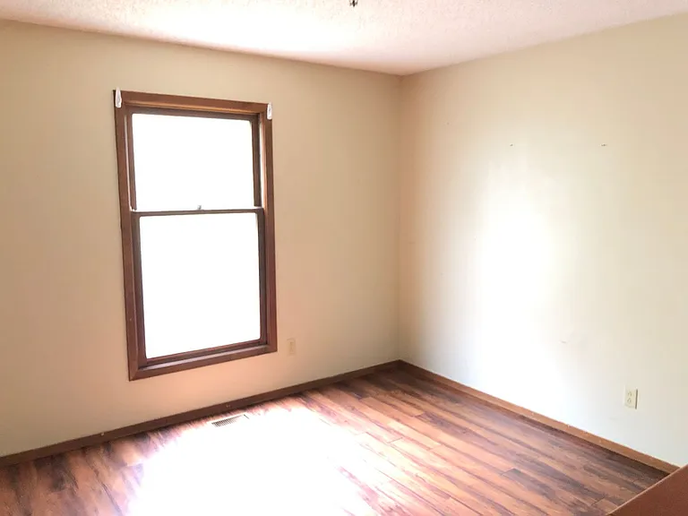 6 Netherton Ln — Photo 7