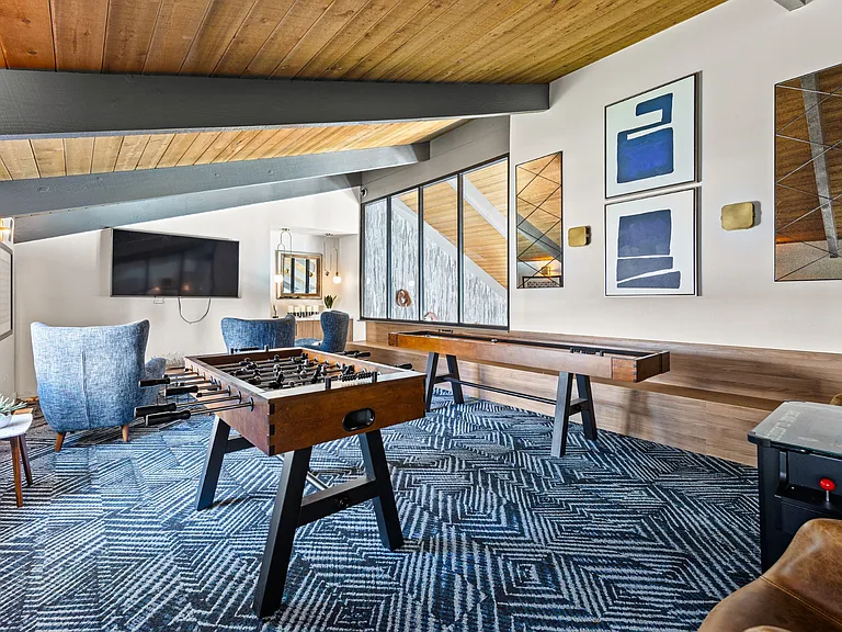 Game Room at Veranda La Mesa in La Mesa, CA 91942
