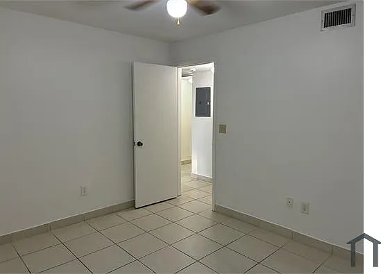 1022 Adams Ave #C — Photo 16
