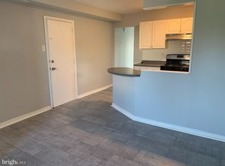 101 W Evesham Rd #201, Magnolia, NJ 08049