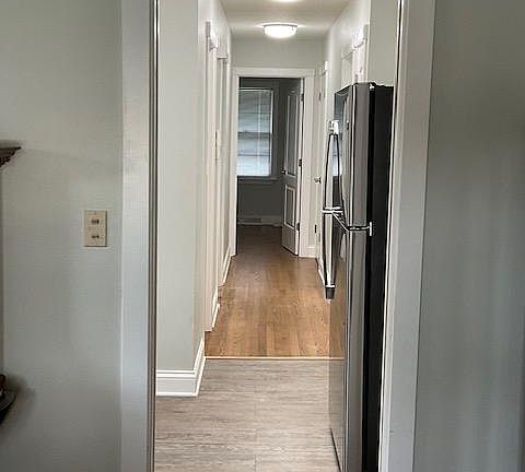 5th image of 222 Park Pl