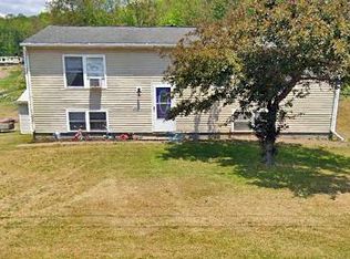 23 Red Wing Ln, Horseheads, NY 14845