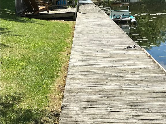 2nd image of 4908 Airstrip Dr
