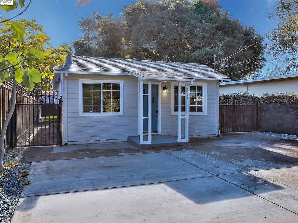1st image of 2324 Palo Verde Ave