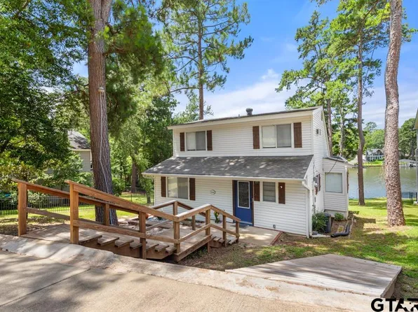 516 Hideaway Ln E, Hideaway, TX 75771