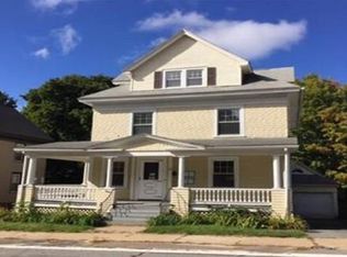 83 Chestnut St, Gardner, MA 01440