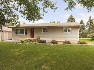 403 Eli Rd, Little Canada, MN 55117