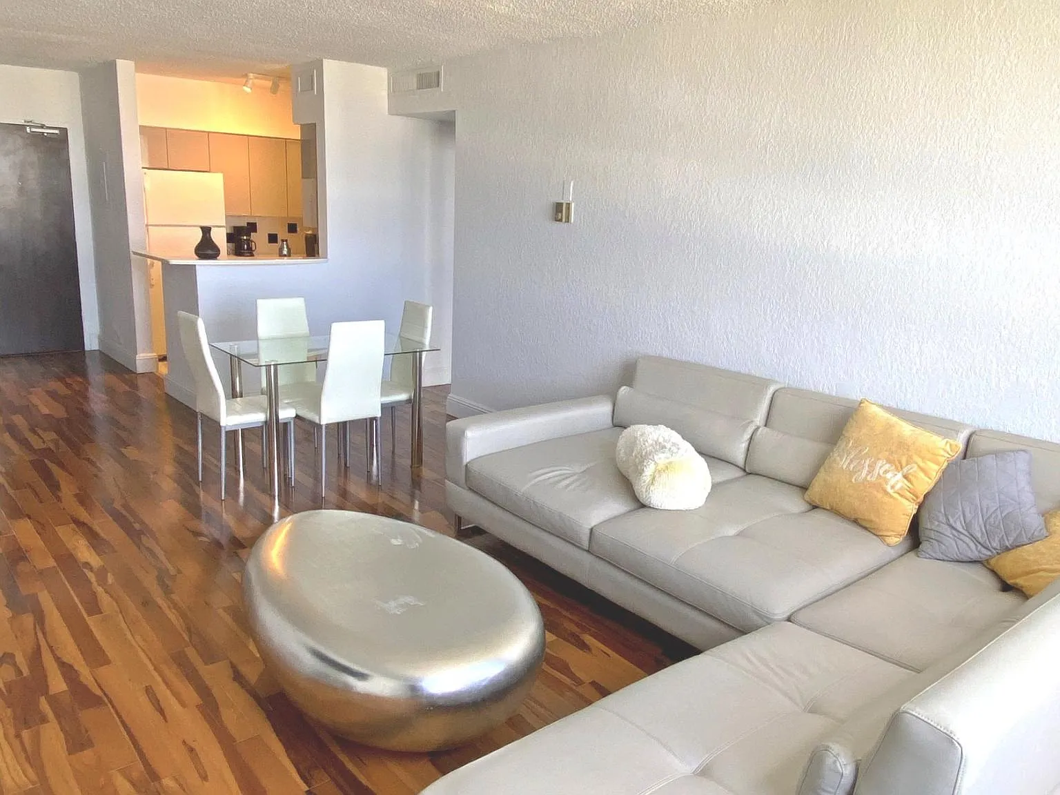 1500 Bay Rd — Photo 3