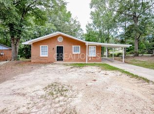337 Mount Pleasant Dr, Columbus, GA 31907