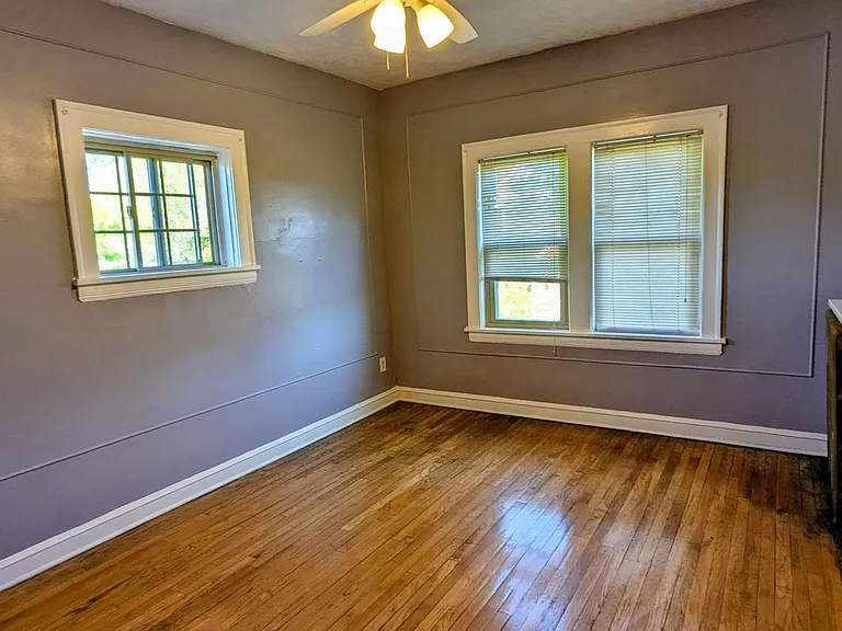 3214 Berkshire Rd — Photo 32
