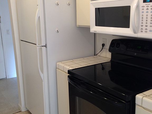 5th image of 410 N Civic Dr APT 205