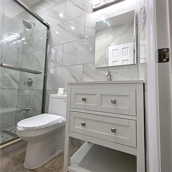 316 E 94th St #2R — Photo 11