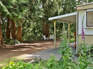 7883 Guemes Ave, Clinton, WA 98236