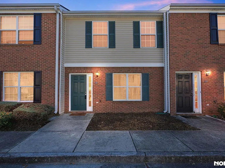 38 Princeton Glen Ct — Photo 1