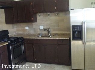 9040 S Dauphin Ave, Chicago, IL 60619
