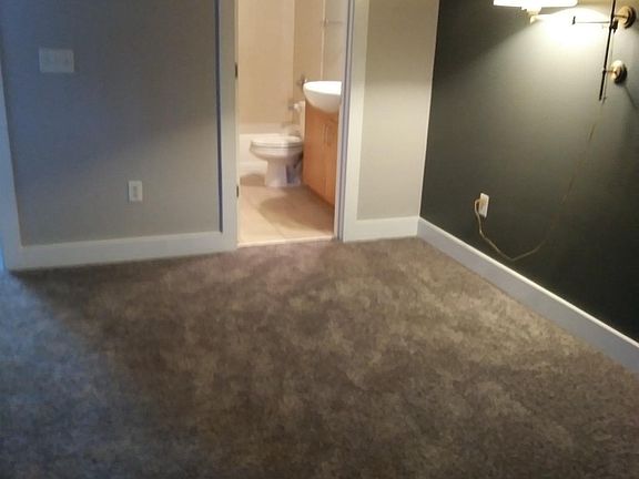 Downstairs Bedroom (1st level)