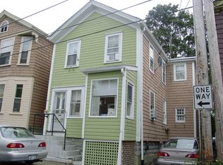 29 Dennison St #1, Newport, RI 02840