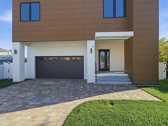 2nd image of 109 PUNTA VISTA DRIVE