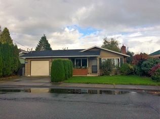 112 McKinley St, Burlington, WA 98233