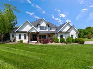 280 Hilltop Meadows Dr, Jackson, MO 63755