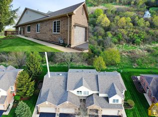 5741 Fieldstone Trl, McHenry, IL 60050