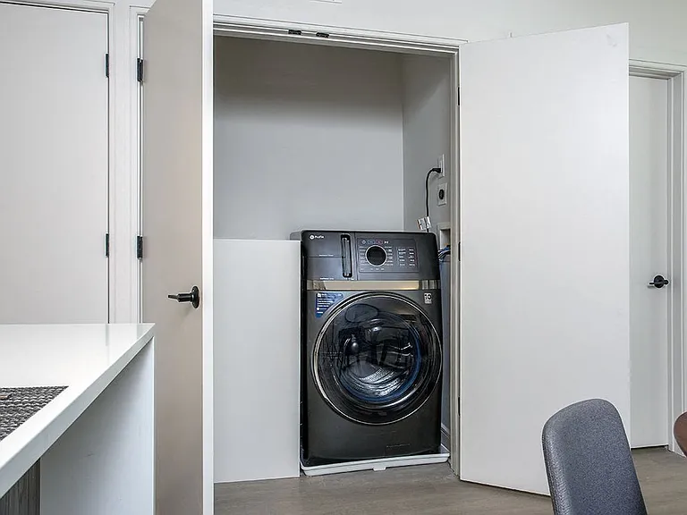 Combination Washer & Dryer