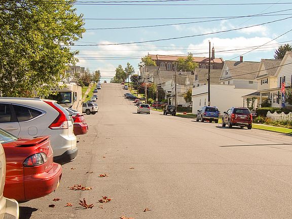 5th image of 1420 Saint Ann St