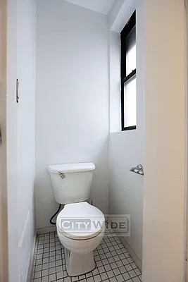 Rented by City Wide Apartments | media 8