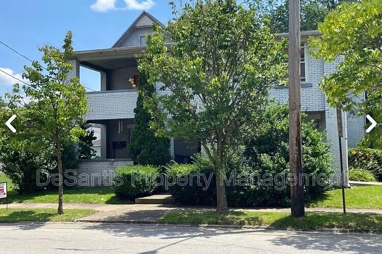 210 N Liberty St #3 — Photo 1