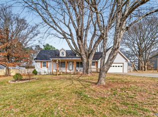 458 Comet Dr, Toney, AL 35773