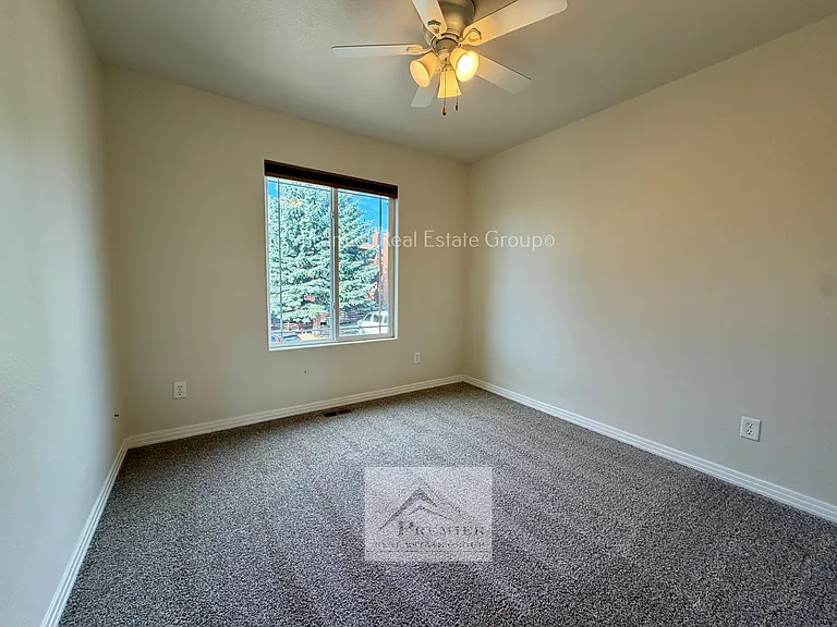 2225 Stepping Stones Way #A — Photo 6