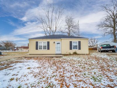 1904 E Greenlawn Ct, Muncie, IN, 47302