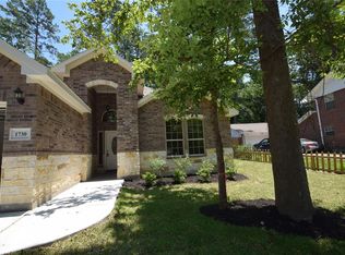 1403 River Oaks Dr, Huntsville, TX 77340