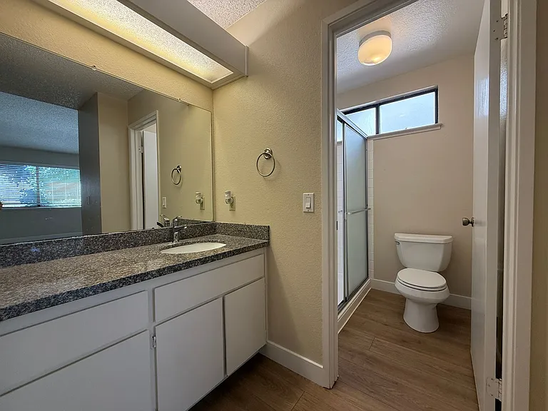 535 Bayview Park Dr — Photo 9
