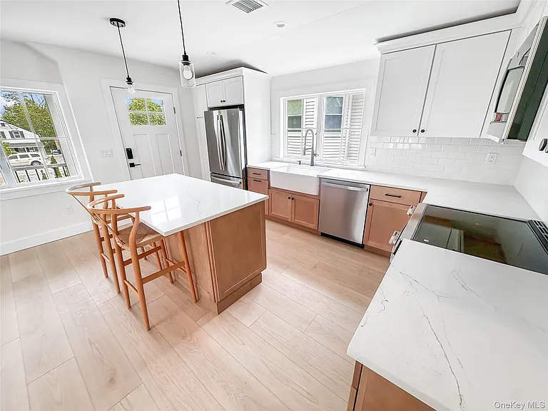 616 Main St #B — Photo 5