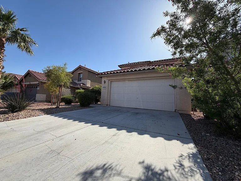 11158 Alora St — Photo 1