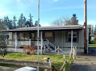 1037 Gary Ln, Camano Island, WA 98282