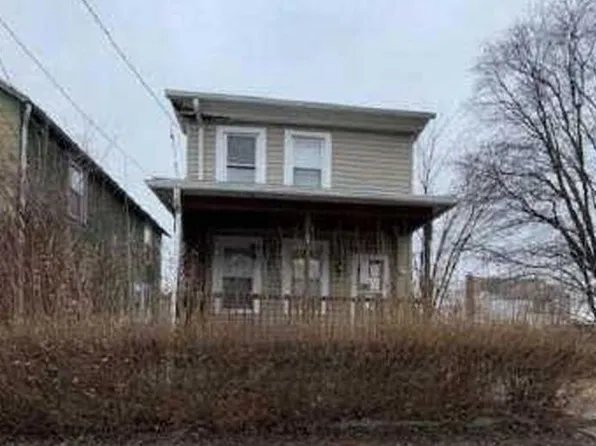 26 Miller St, Latrobe, PA 15650