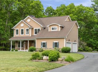 50 Shannon Rd, Exeter, RI 02822