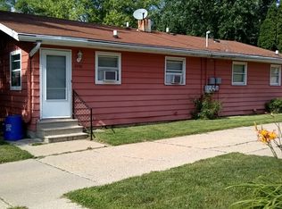 2236 Forest View Rd, Rockford, IL 61108