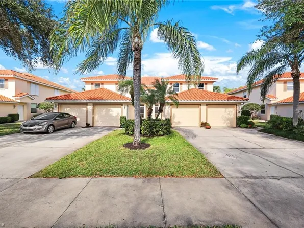 377 Robin Hood CIR #102, NAPLES, FL 34104