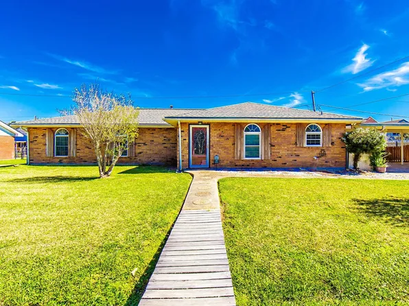 815 Levert Dr, Thibodaux, LA 70301