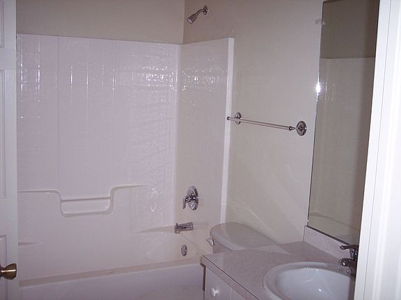 2 Full Bath each unit