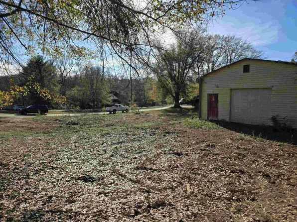 280 Center St, Cowpens, SC 29330