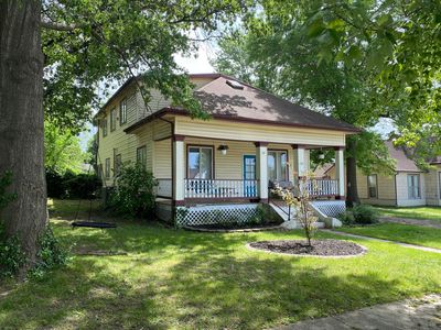 539 E Center Street, Mount Vernon, MO, 65712