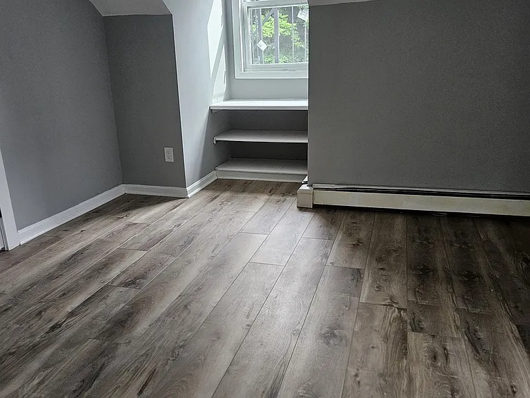 14 Hillside St #3 — Photo 13