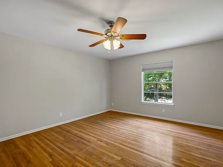 3206 Albin Dr — Photo 24